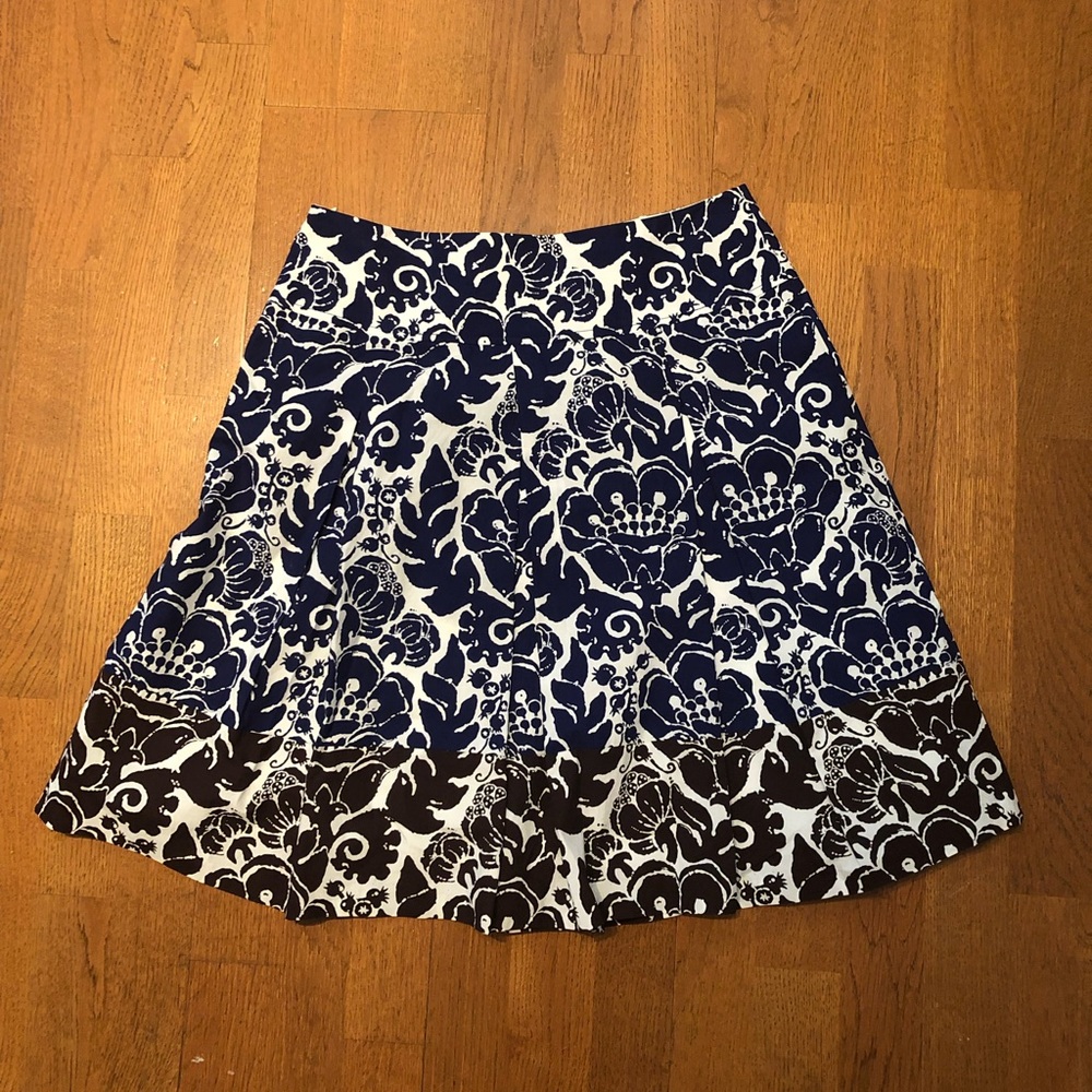 Trina Turk Navy, Brown & White Flower Skirt - Sz 4